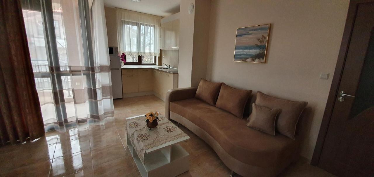 Luxury Apartments Ekaterina チェルノモレツ エクステリア 写真