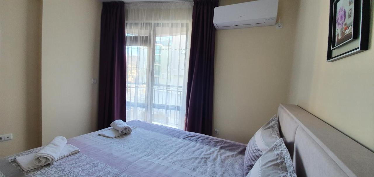 Luxury Apartments Ekaterina チェルノモレツ エクステリア 写真