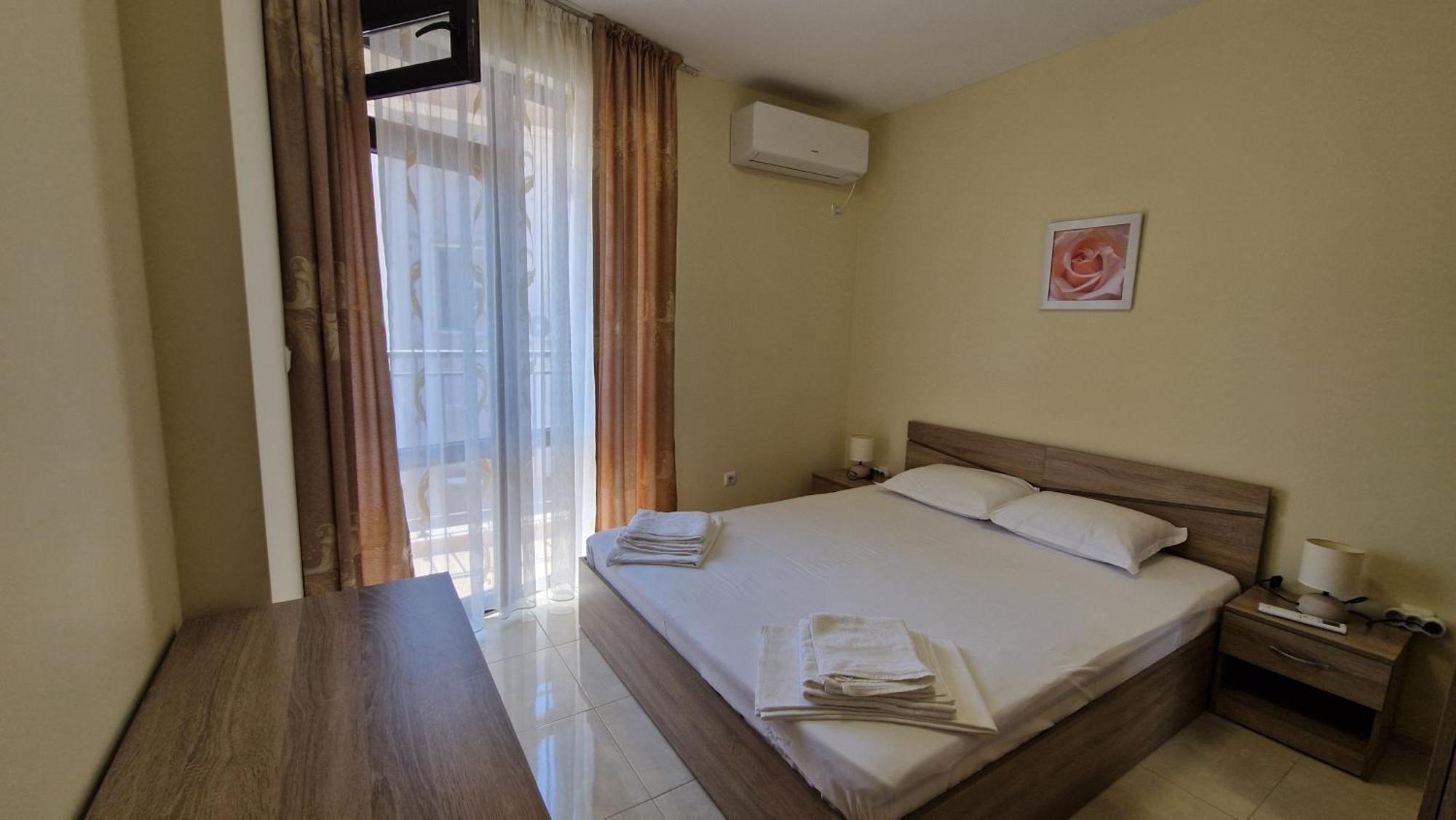 Luxury Apartments Ekaterina チェルノモレツ エクステリア 写真